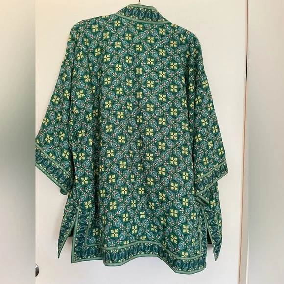 Max studio blouse cover up - Picture 2 of 4